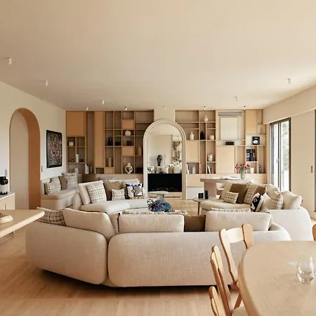 Luxury In