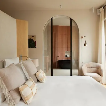 Luxury In *